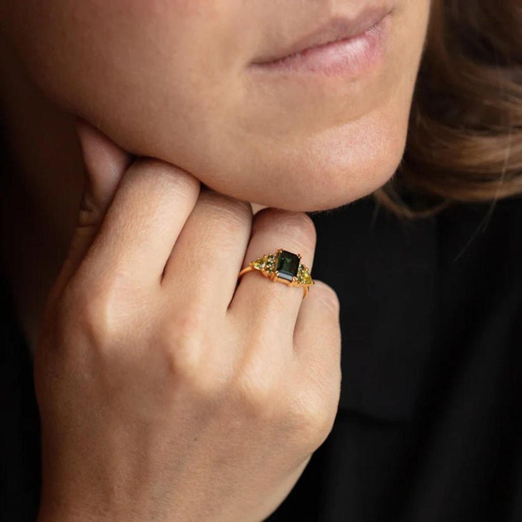 Кольцо с изумрудом огранки «изумруд»: Акцент Триллиант Перидот, Свадебные украшения из стерлингового серебра 925 пробы: Подарок невесте в стиле ар-деко для женщин