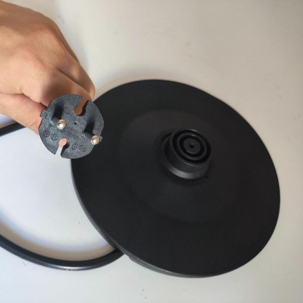 Электрический чайник с двумя напряжениями 110 В/220 В, нержавеющая сталь и стекло с синей светодиодной подсветкой