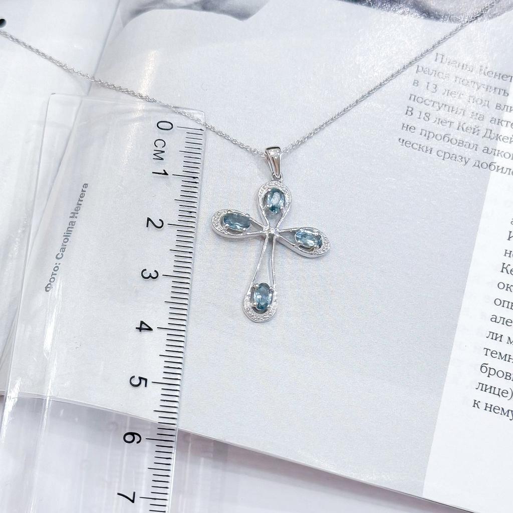 Серебряное колье с топазом Лондон Блю 0.629ct, вес изделия 3,75 гр (2167648)