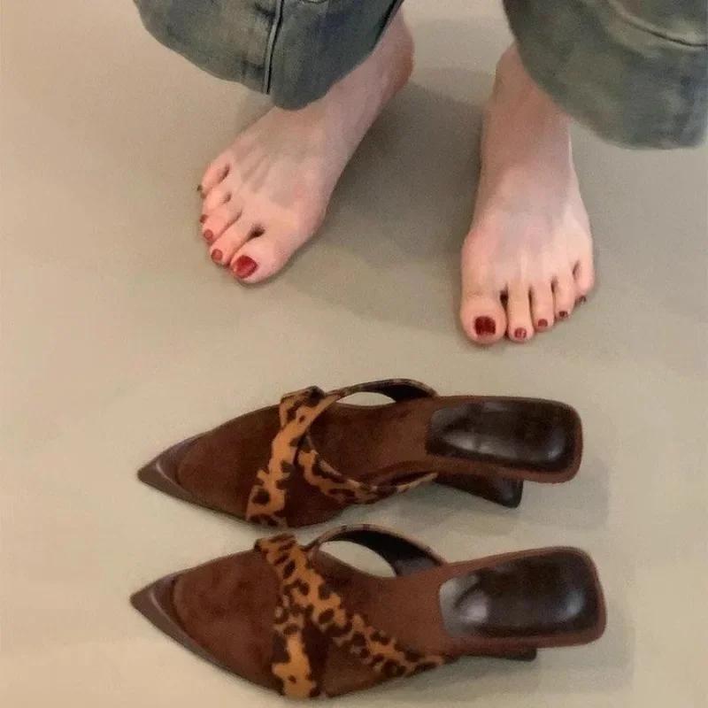 Fashion Retro Pointed Toe Temperament Cross Belt Wedge Sandals Women's Shoes 2025 New Leopard Print French Open Toe High Heel Sandals