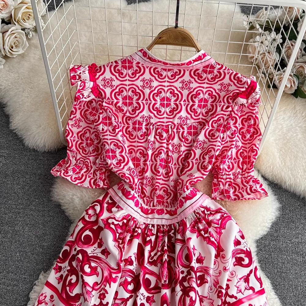 Летнее подиумное красно-синее фарфоровое вечернее платье, женские пляжные мини-платья с v-образным вырезом и расклешенными рукавами, оборками и пуговицами с цветочным принтом