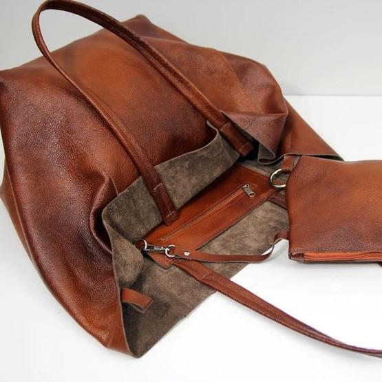 Новое поступление 2024 года в европейском стиле из мягкой искусственной кожи с застежкой-пряжкой и подходящей сумкой на ремне для женщин