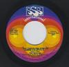 7-дюймовая пластинка DEE MULLINS - The Continuing Story Of Harper Vall SSS749 SSS Internation 1968 US Folk Б/у