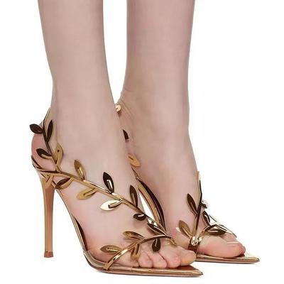 Мода 2025 Новые женские туфли-лодочки Летняя мода Золотые Сексуальные женские туфли на высоком каблуке Тонкие Остроносые Босоножки с открытым носком Mujer Металлическая отделка Вечерняя обувь