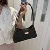 Korean Version of Women's Simple Commuting Women's Bag New Fashion Casual Bag Summer Hand-heeled Shoulder Armpit Crescent Bag