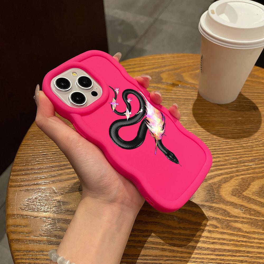 Чехлы для телефонов N77 butterfly Black Gold Snake Macaron Wavy Edge для iPhone 16 Pro Max Samsung S24 Plus S23 Ultra A35 A55 Redmi Note 13, противоударный чехол
