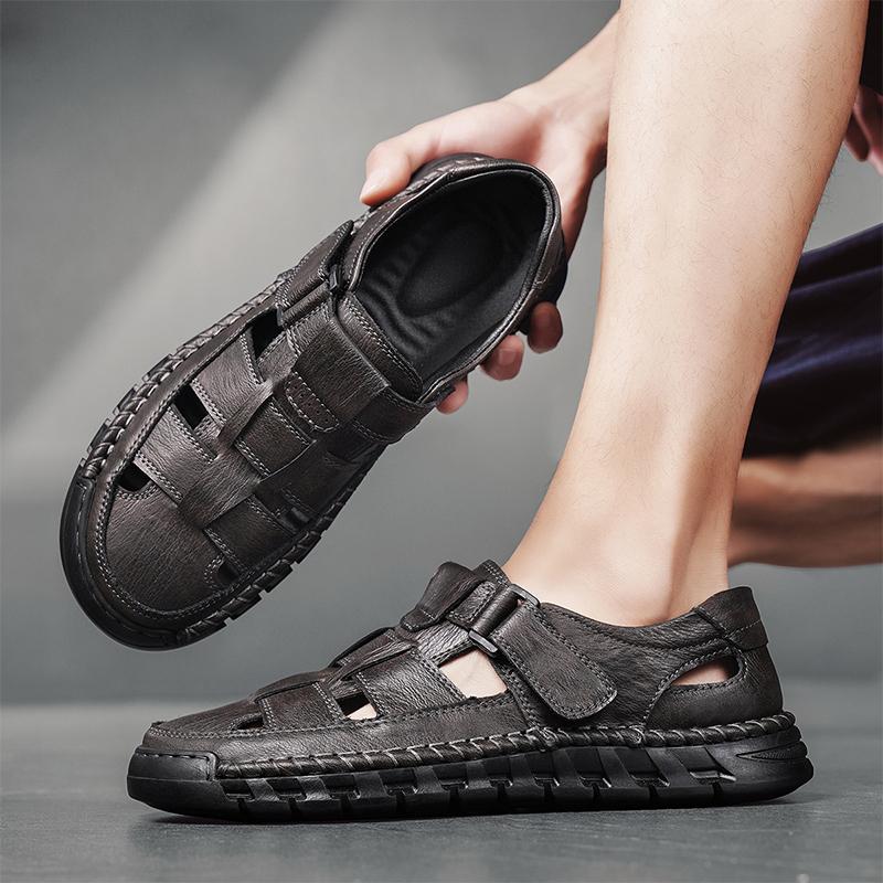 Модные мужские сандалии Кожаные дышащие мужские повседневные туфли Летние нескользящие классические римские сандалии Шлепанцы Клоги Уличная обувь для ходьбы