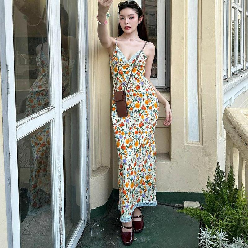 17/5000 женское летнее сексуальное кружевное платье с открытой спиной и бретельками