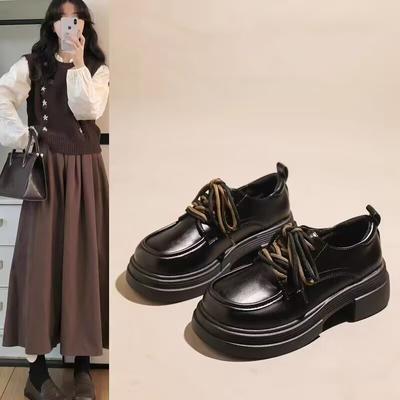 Маленькие кожаные туфли женские весна и осень новые толстые подошвы на шнуровке одинарные туфли универсальные туфли для поездок на работу Jk туфли для увеличения роста Mary Jane