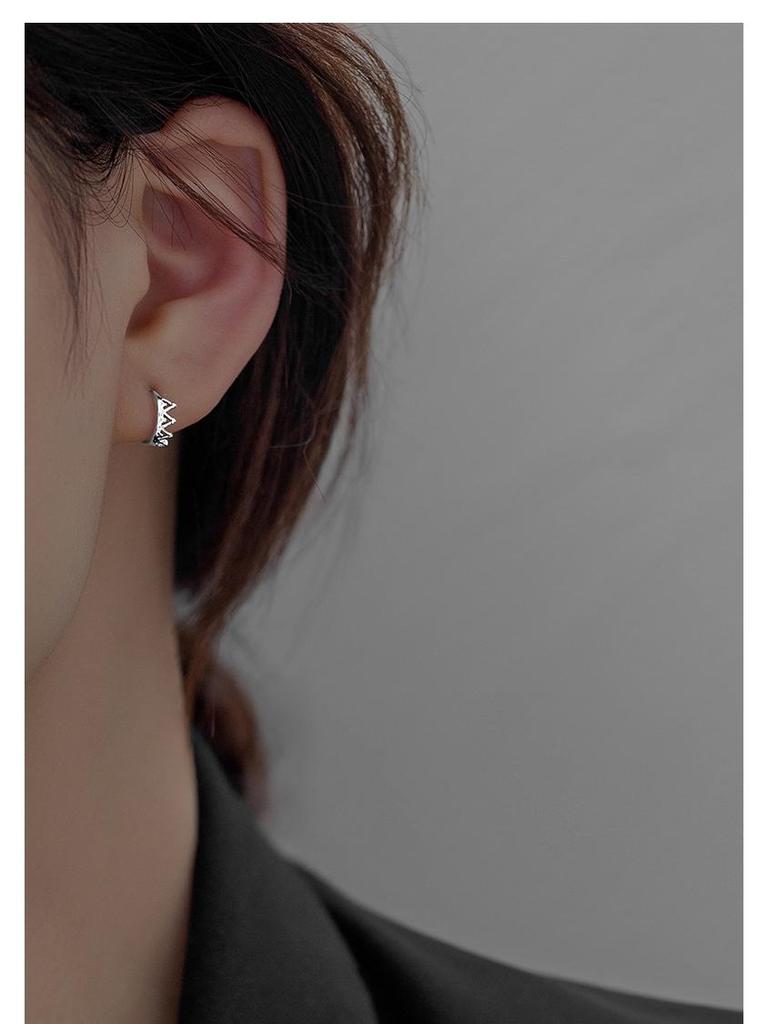 Banyan Tree S925 Silver Crown Ear Clip - No Piercing, Trendy Cold French Style for Women