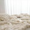 Одеяло из меха кролика премиум-класса: Роскошный и плотный для зимнего сна в кровати, на диване или в офисе