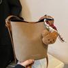 Популярная сумка-ведро для женщин Осень и Зима Новая модная сумка через плечо для женщин Высококлассная нишевая сумка на плечо для женщин