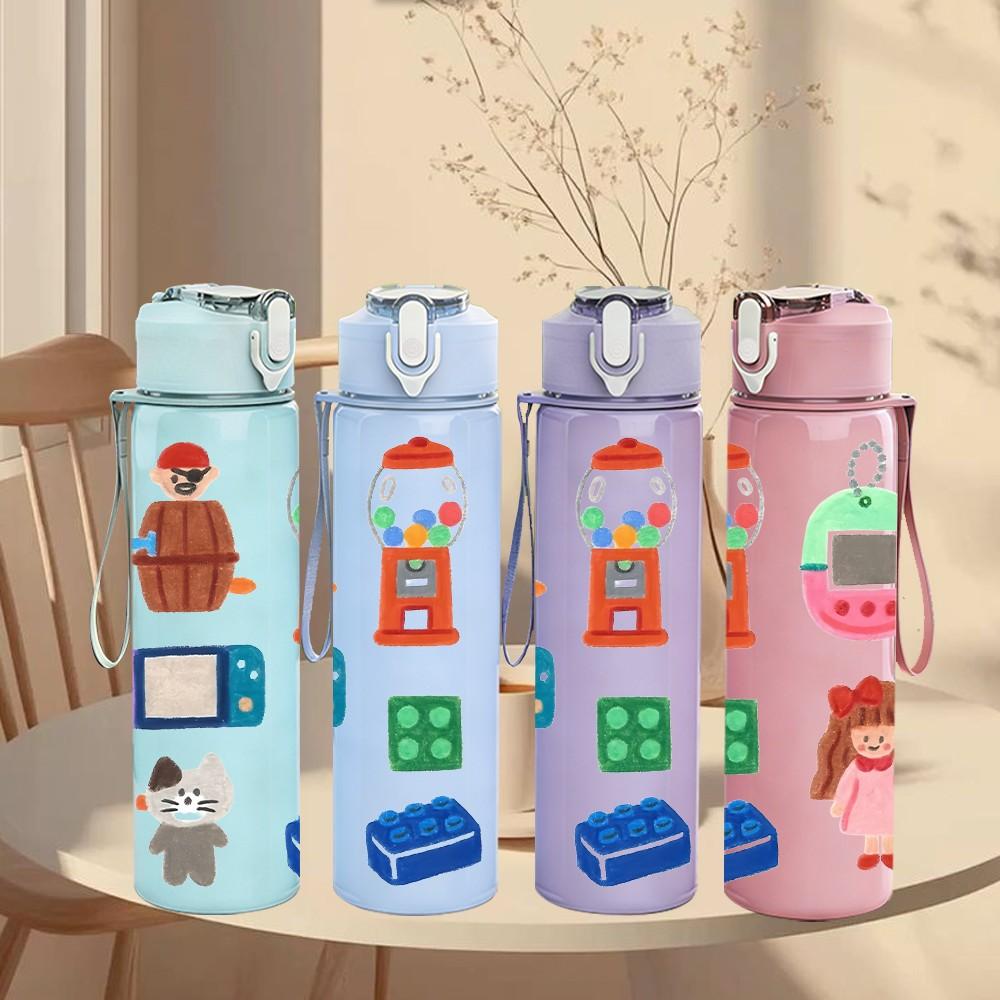 1PC Colorful Daily Life Cartoon Pattern 750ml Color Plastic Sports Water Bottle Leakproof Flip Straw Lid Suitable for Sports Office Home Use