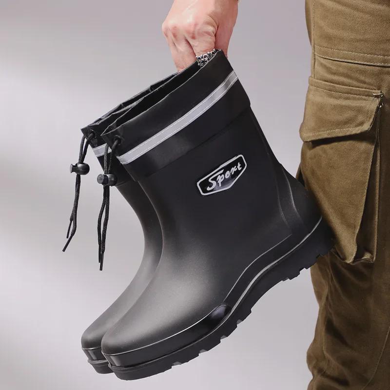 Мужские короткие модные резиновые сапоги - светоотражающие, водонепроницаемые, с эластичной резинкой, черные резиновые туфли