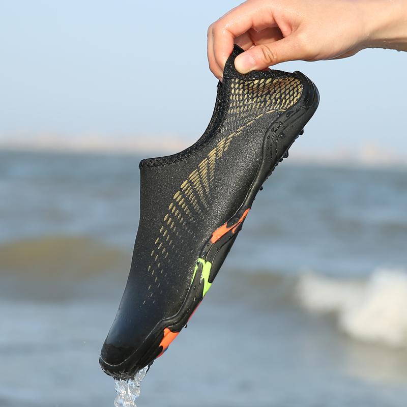 Men Women Aqua Shoes Light Diving Socks Barefoot Water Shoes Quick Dry Beach Swimming Sandals Pool Seaside Surfing Wading Sneakers Yoga Fitness Shoe