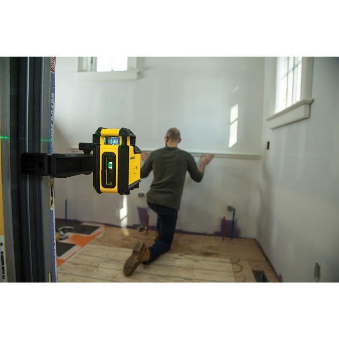 Niveau Laser 360° Cross360 - STANLEY - STHT77594-1 - piles - vert