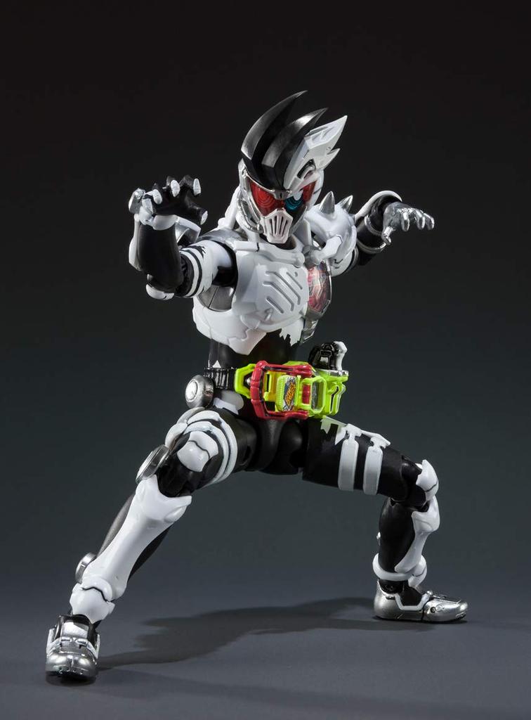 Bandai SPIRITS Kamen Rider Genm Zombie Action Gamer Level Kamen Rider S.H.Figuarts X-0 Ex-Aid
