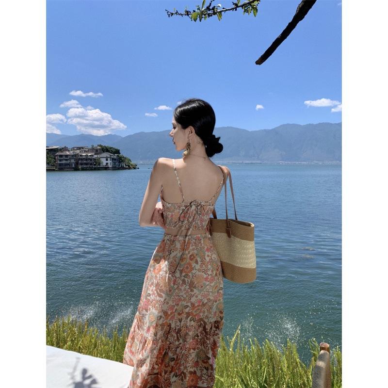 Women's Summer Temperament Camisole Tank Top Seaside Holiday Halter Skirt Set