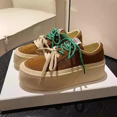 Туфли на плоской подошве на платформе, женские замшевые ботинки на шнуровке, зимние новые модные кроссовки 2025 года, тренд для повседневных прогулок