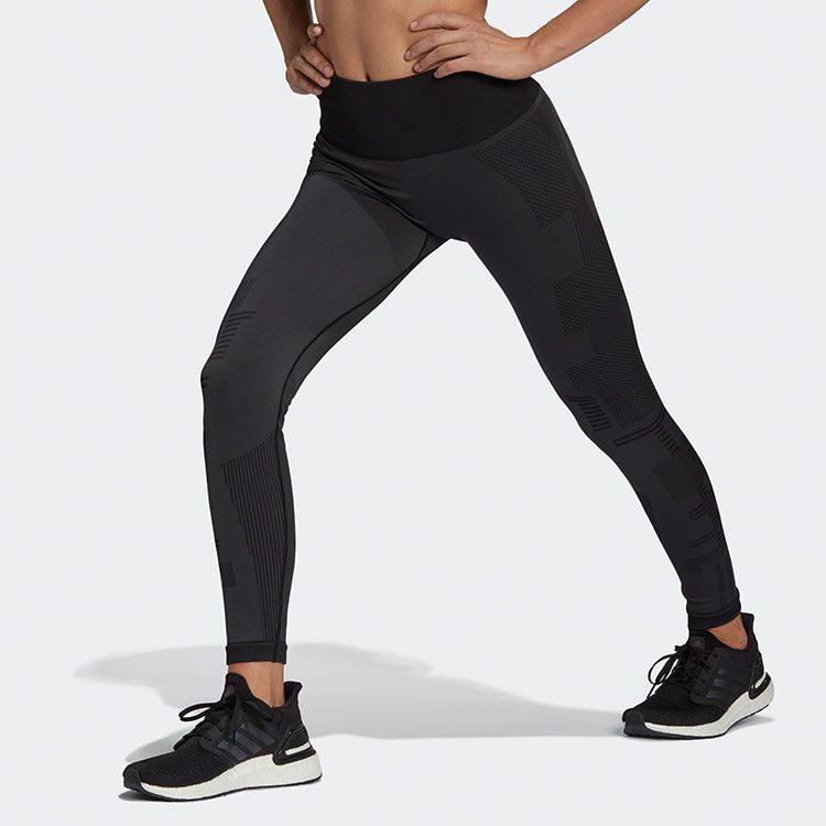 adidas Спортивные брюки женские черные средние HB1437