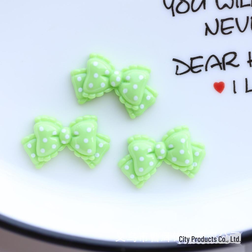 Украшения из смолы в виде банта в горошек для самостоятельного украшения чехла для телефона