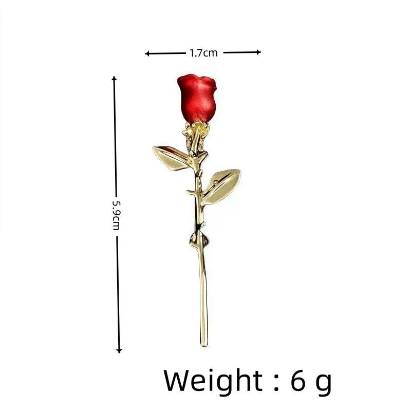 Роскошная брошь в виде цветка розы с цирконовыми вставками и эмалевой отделкой