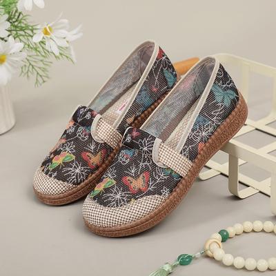 Старые пекинские тканевые туфли женские весенне-летние новые дышащие парусиновые туфли туфли рыбака для среднего и пожилого возраста на одной педали туфли для мамы singl