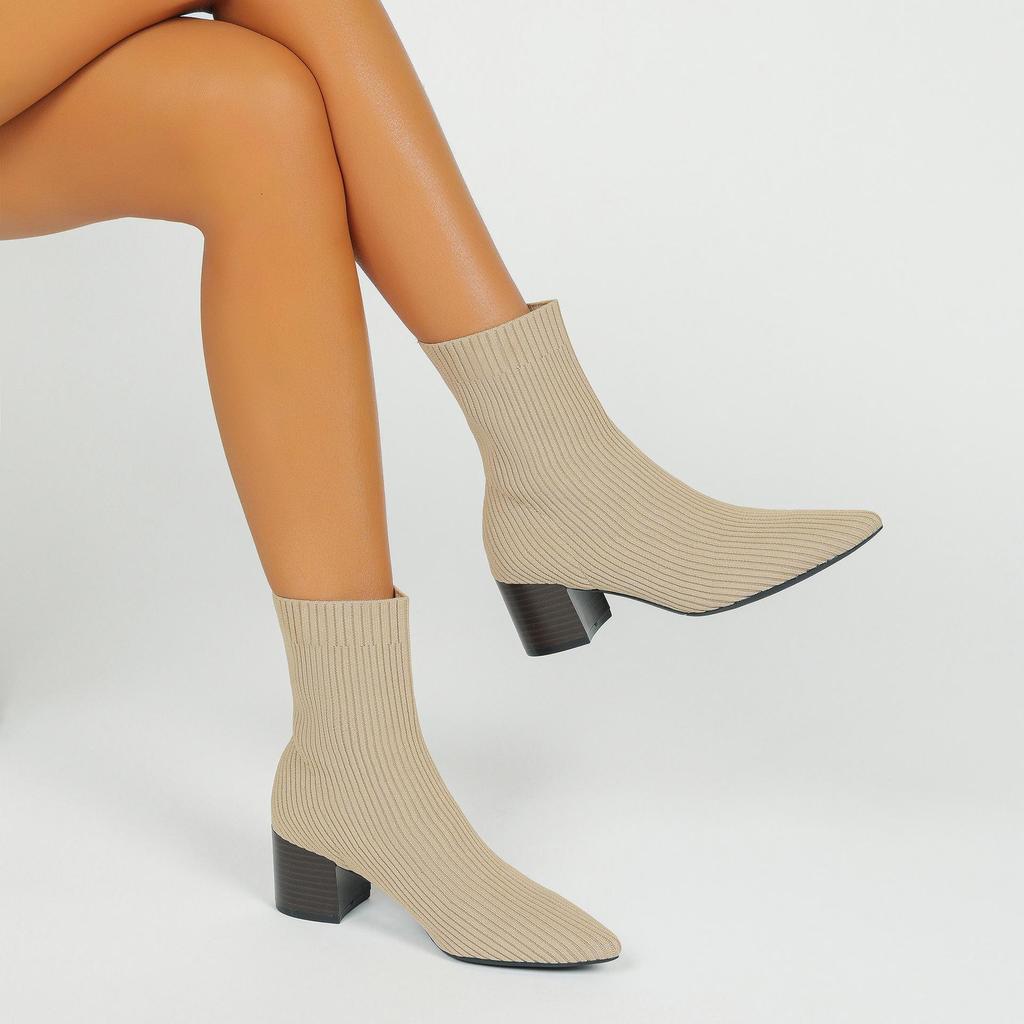 Женские вязаные зимние ботинки большого размера с острым носком, повседневные короткие, на толстой подошве, мягкие, эластичные, ботинки Martin, рыцарские туфли 34-43