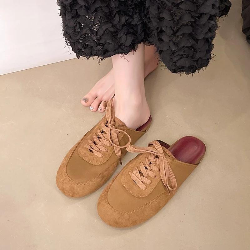 Мода 2025 Новые удобные немецкие тренировочные туфли Универсальные плоские баотоу полушлепанцы для женщин