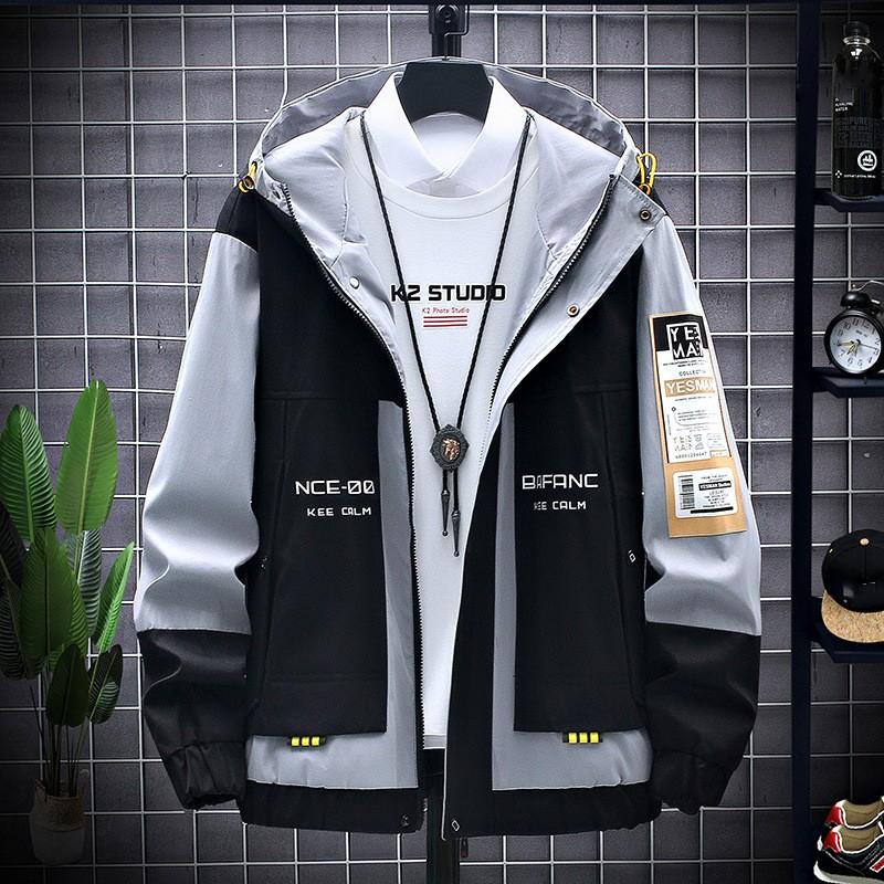 Мужская куртка больших размеров с капюшоном и прямым подолом в цветных блоках