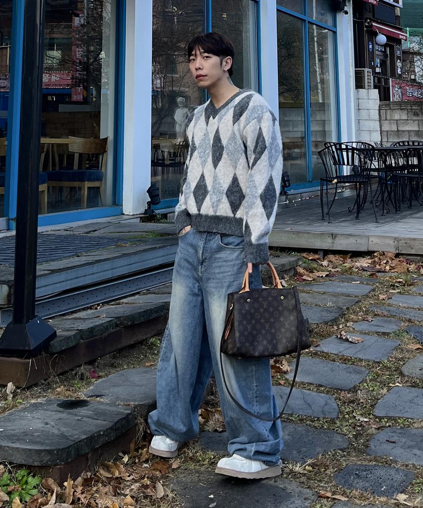 CUZNELLO Blend Argyle V-Neck Knit_Charcoal