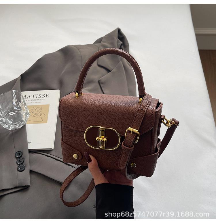 2025 New Bag Women's Bag High-end Versatile Handbag Fashion Niche Shoulder Messenger Bag Commuter Box Bag