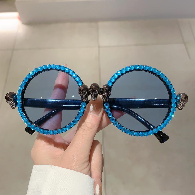 Ретро готические солнцезащитные очки с черепом для женщин, модные вечерние, Хэллоуин, роскошные панк-солнцезащитные очки со стразами, уникальные круглые очки