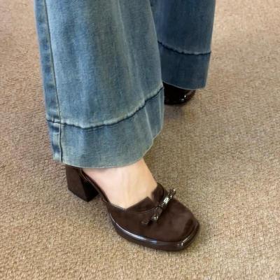 Туфли Мэри Джейн на толстом каблуке в стиле ретро, весна 2025, новые односложные туфли с пряжкой на высоком каблуке, не уставшие ноги, сандалии с полой сумкой на голове для женщин