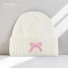 Корейская осенне-зимняя шапка Женская вязаная шапка с бантом Подчеркивающая лицо Маленькая шерстяная шапка Теплая шапка-пуловер Защищающая от холода Модная