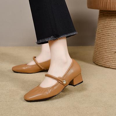 Туфли Мэри Джейн с мелким вырезом, женские весенне-летние простые темпераментные маленькие туфли-лодочки с жемчугом и толстым каблуком, обувь на четыре сезона