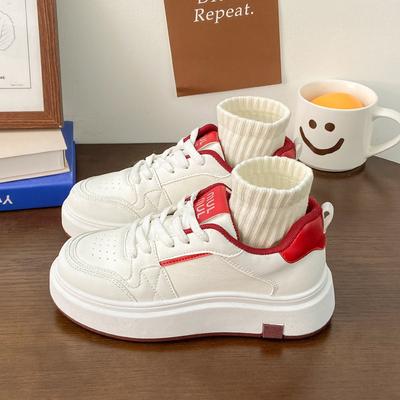 Маффиновая подошва маленькие белые туфли женские 2025 весна и осень новые толстая подошва увеличивающая рост мягкая подошва повседневные спортивные кеды женские универсальные