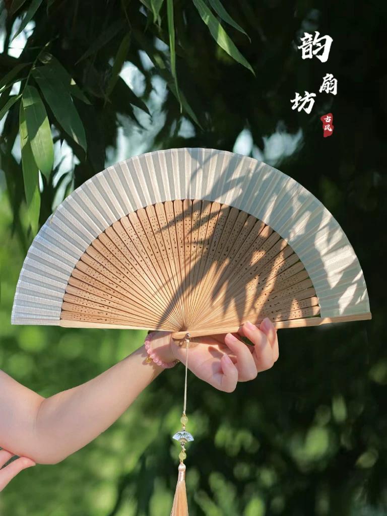Archaic Folding Fan Plain Noodles Small Folding Fan Girls Portable Chinese Style Bamboo Fan New Chinese Style Cheongsam Hanfu Fan Summer