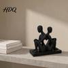 Прочный 3D-печатный декор Абстрактная скульптура пары спина к спине Матовый черный Настольные украшения