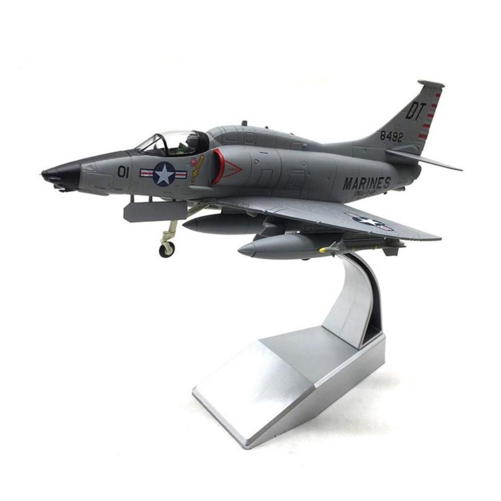1:72 Scale Die-cast A-4M Skyhawk Fighter Jet Model