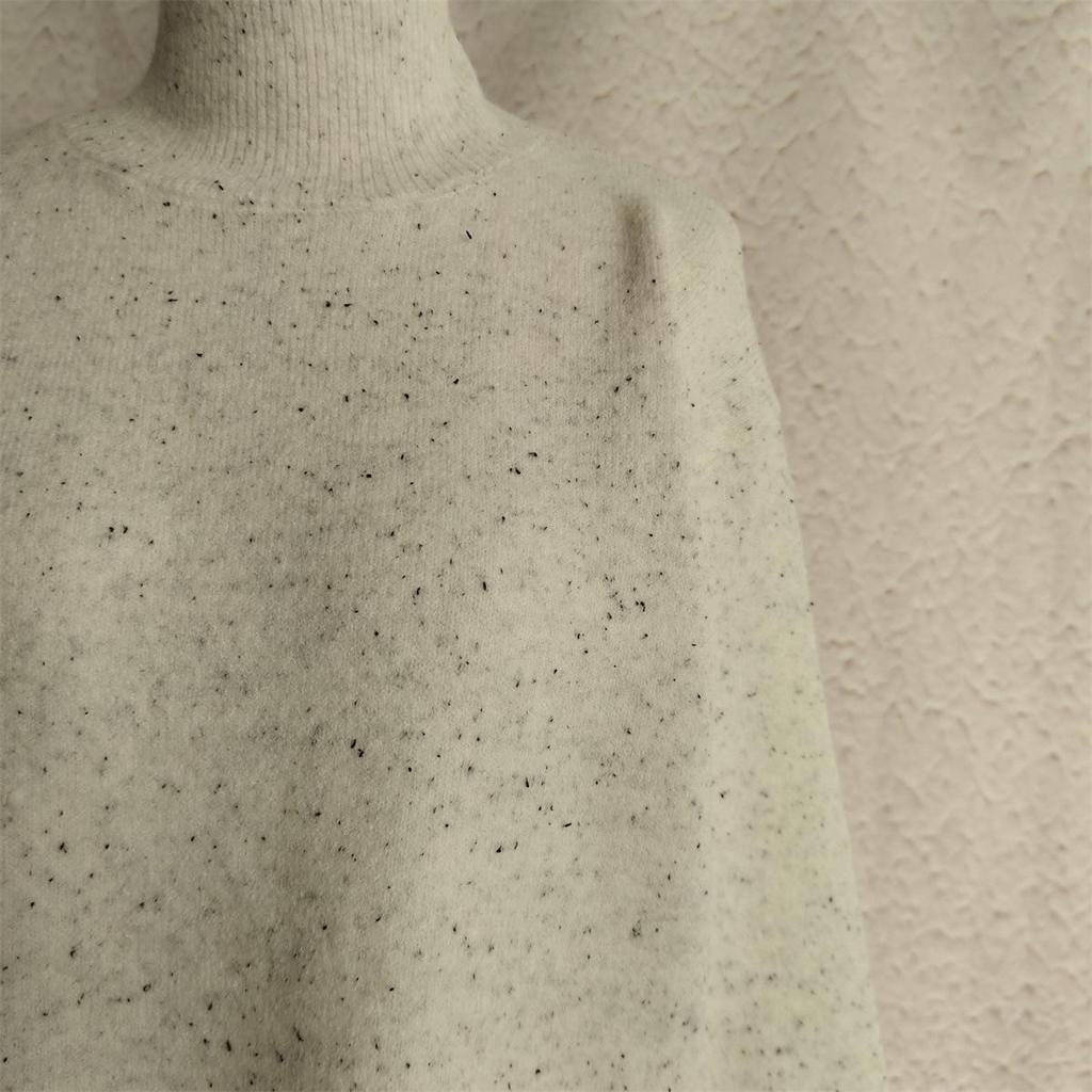 Autumn/Winter 2025 Polka Dot Color Block High Neck Pullover Sweater with Slit Sleeves