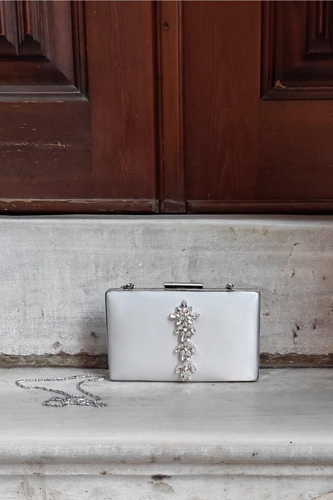 Women's Stylish and Useful Evening Dress Bag Silver Satin Star Stone Accessory Evening Dress Slim Model Women's Bag