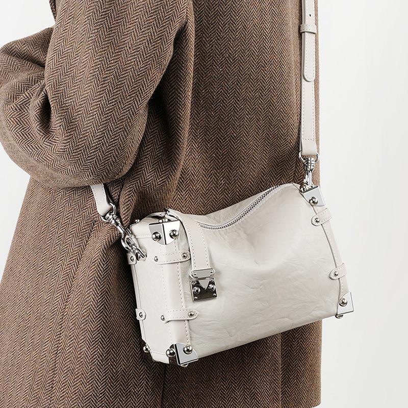 Женская сумка Willow Nail Leather, квадратная, мягкая, в стиле ленивой сумки через плечо