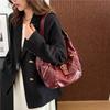 Retro Bag Women's Large-capacity New Autumn and Winter Niche Retro Shoulder Messenger Bag Commuter Dumpling Bag