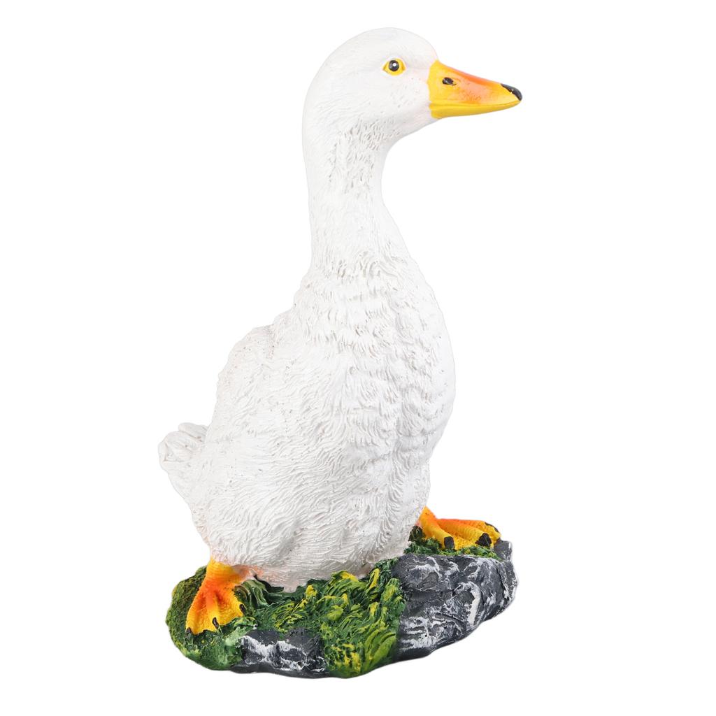 Outdoor Simulation White Duck Statue Landscape Sculpture Courtyard Garden Decoration