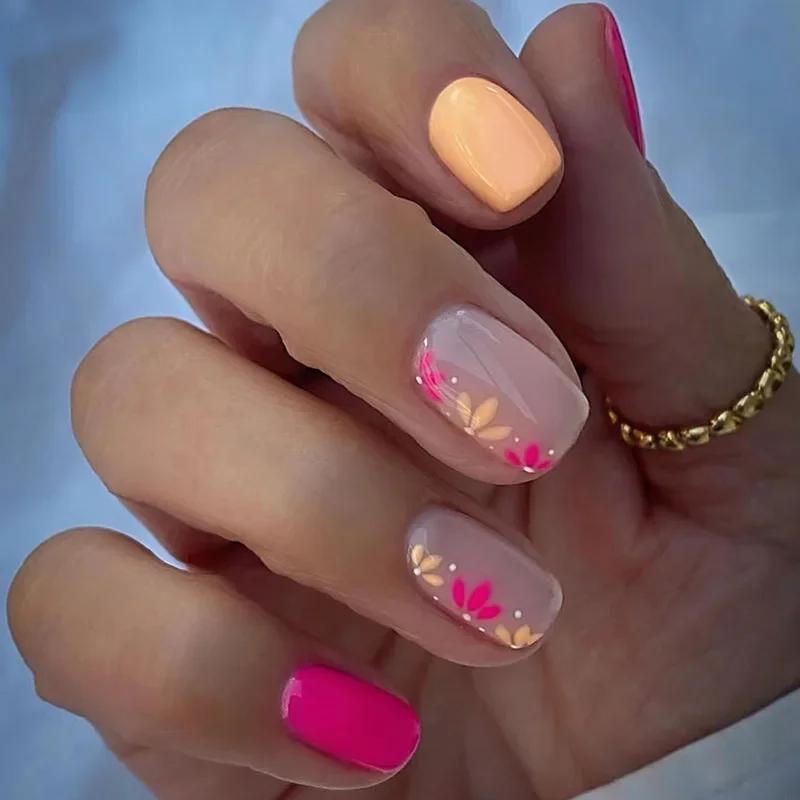 24Pcs Pink Retro Floral Short Square Press On Nails Full Cover False Nail Tips For Women Manicure