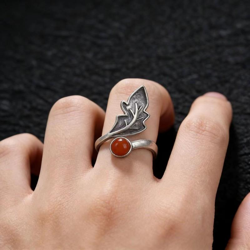 Adjustable Open Ring With Natural Red Agate Leaf Motif Minimalist Round Design Unisex Vintage Jewelry