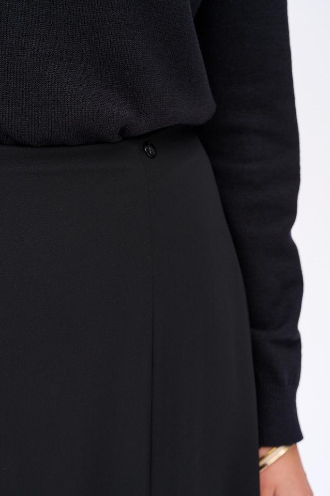 Kama Black 34 Skirt