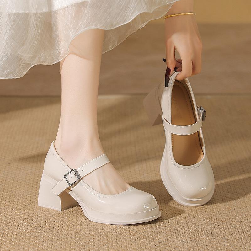 Ретро Мэри Джейн женские уродливые милые туфли на высоком каблуке нишевый темперамент свадебные туфли черные маленькие кожаные туфли нишевый дизайн
