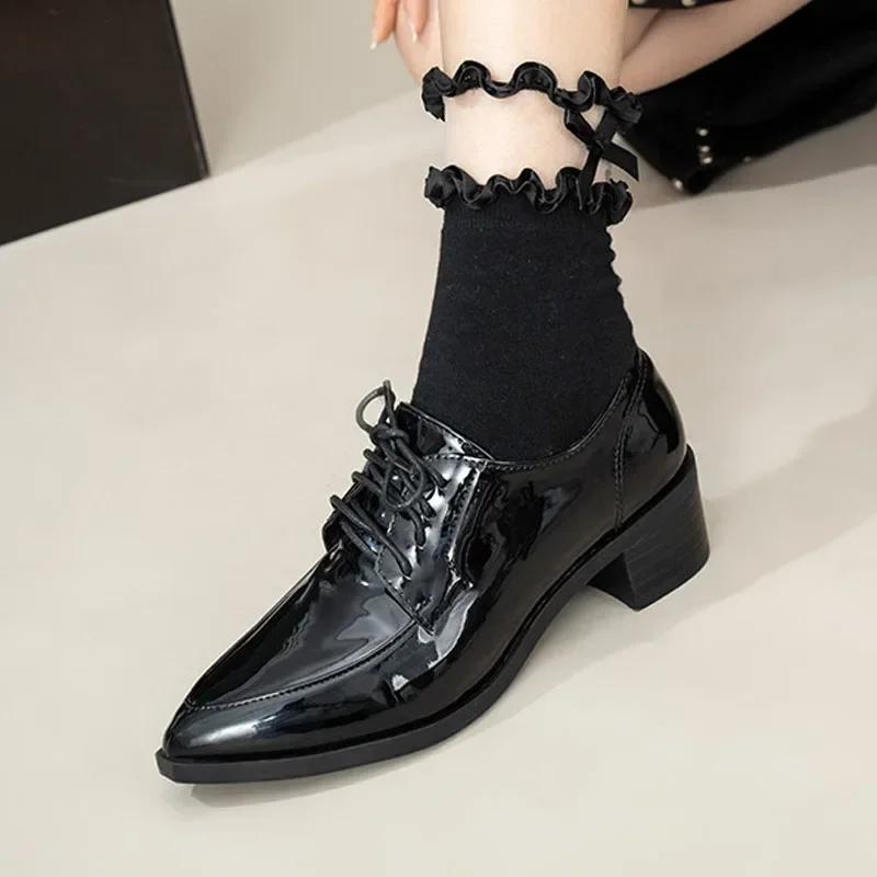 Осенние женские туфли на каблуках со шнуровкой, туфли дерби, роскошные черные лакированные женские рабочие туфли, модные туфли с острым носком на квадратном каблуке, тонкие туфли